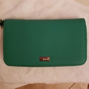 Wallet by Thirty One